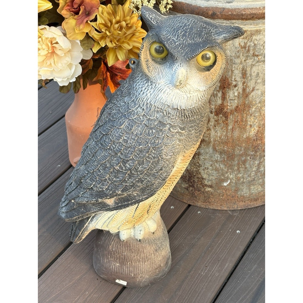 Vintage 18" Horned Owl Decoy Glass Eyes Barn Garden Halloween Plastic Flambeau